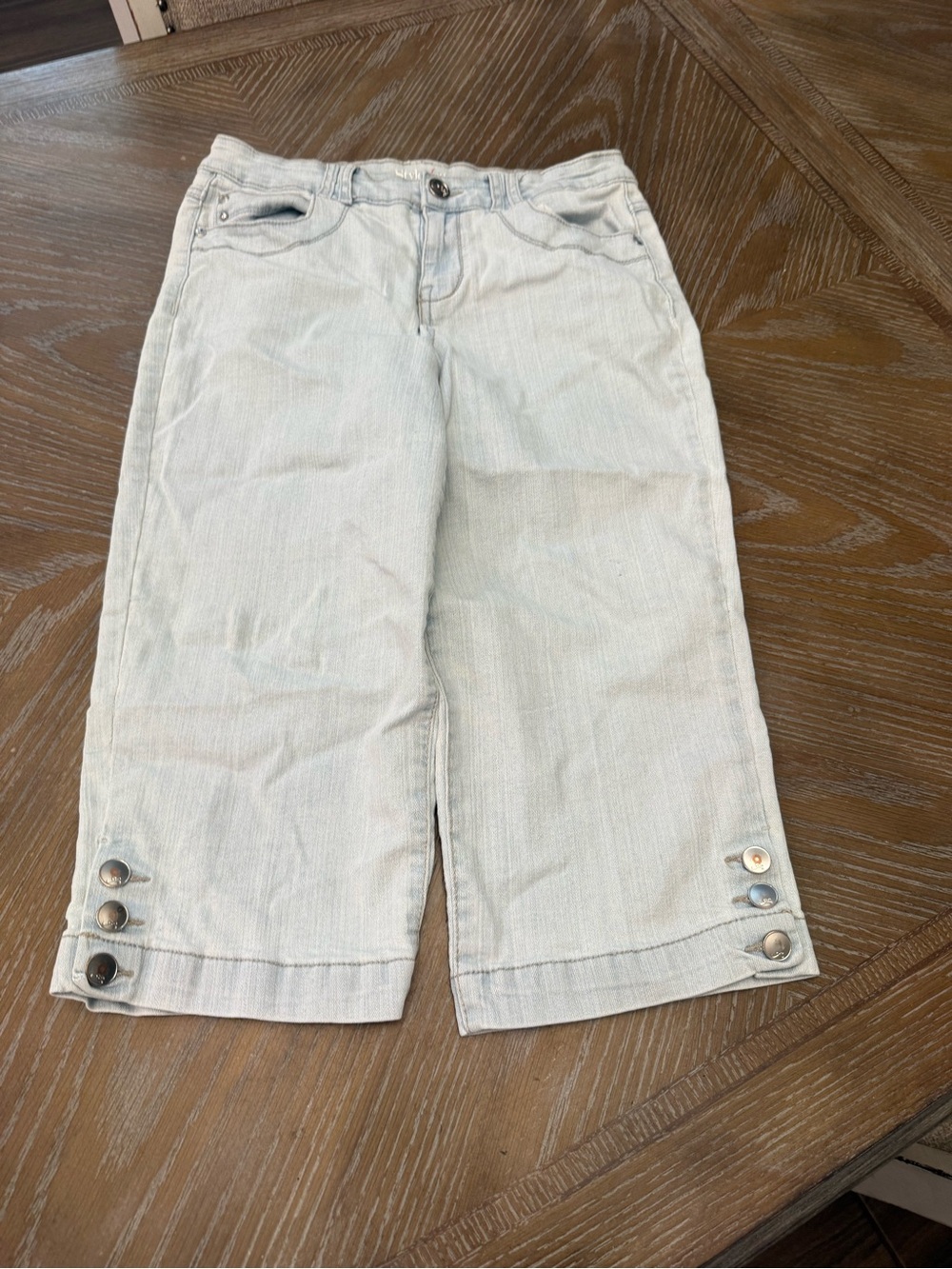 Style & Co. Light Blue Cropped Button-Hem Jeans